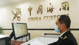 進(jìn)口的熟料銷(xiāo)售困難，貿(mào)易公司面臨資金壓力