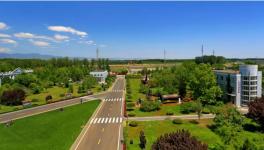 建設(shè)花園式工廠，他們是保障！