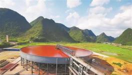 爭取變廢為寶！赤泥變水泥！