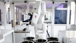 水泥新故事！洛陽中聯(lián)：一只“工業(yè)恐龍”的靜謐花園！